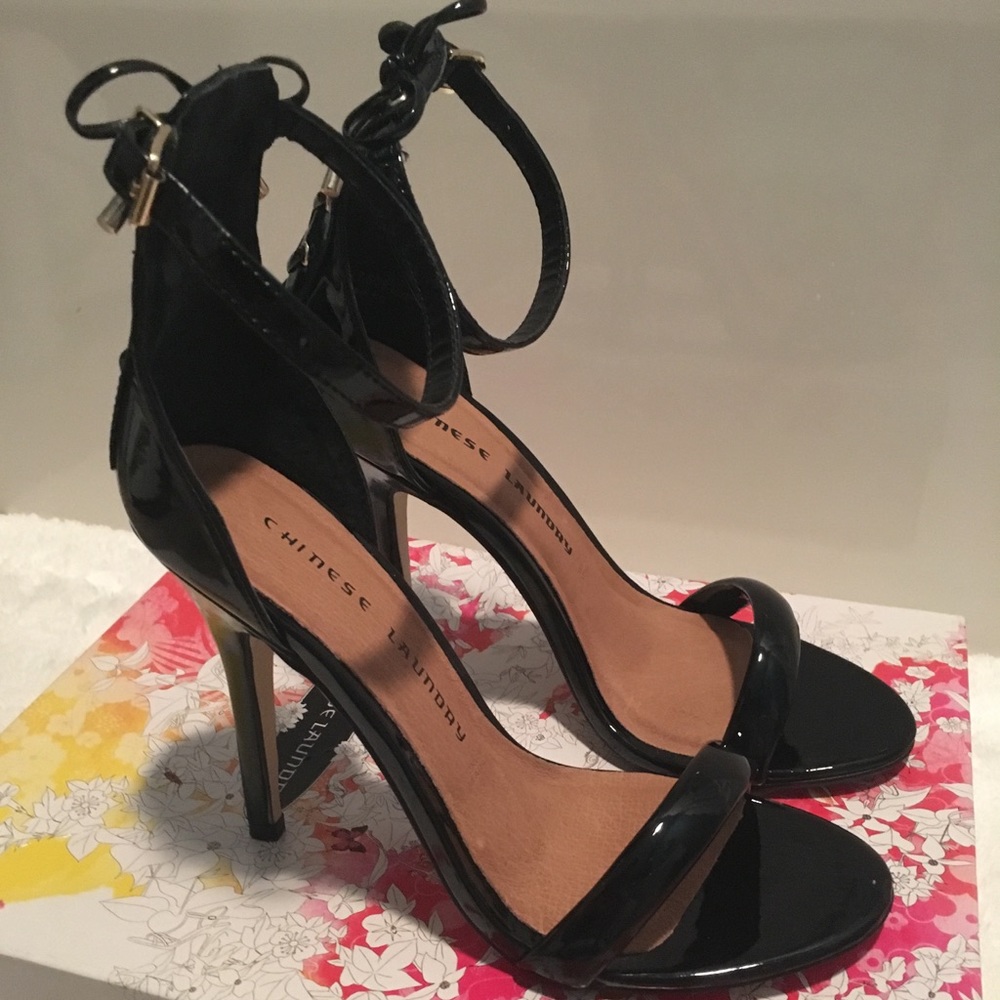 Chinese Laundry lace up heels